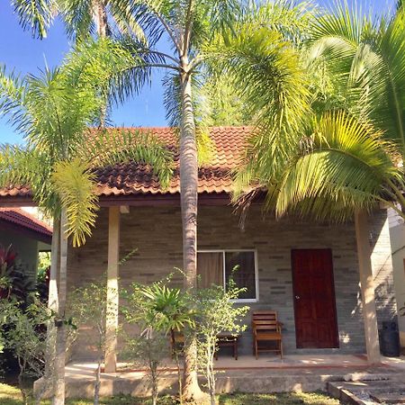 Coconut Bungalow Nai Yang Beach Exteriér fotografie