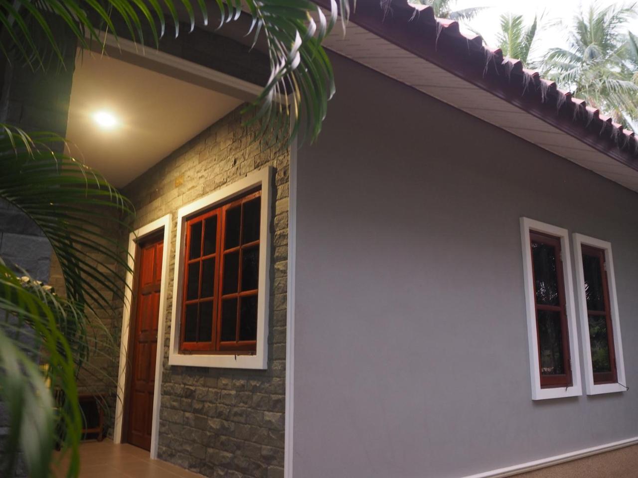 Coconut Bungalow Nai Yang Beach Exteriér fotografie